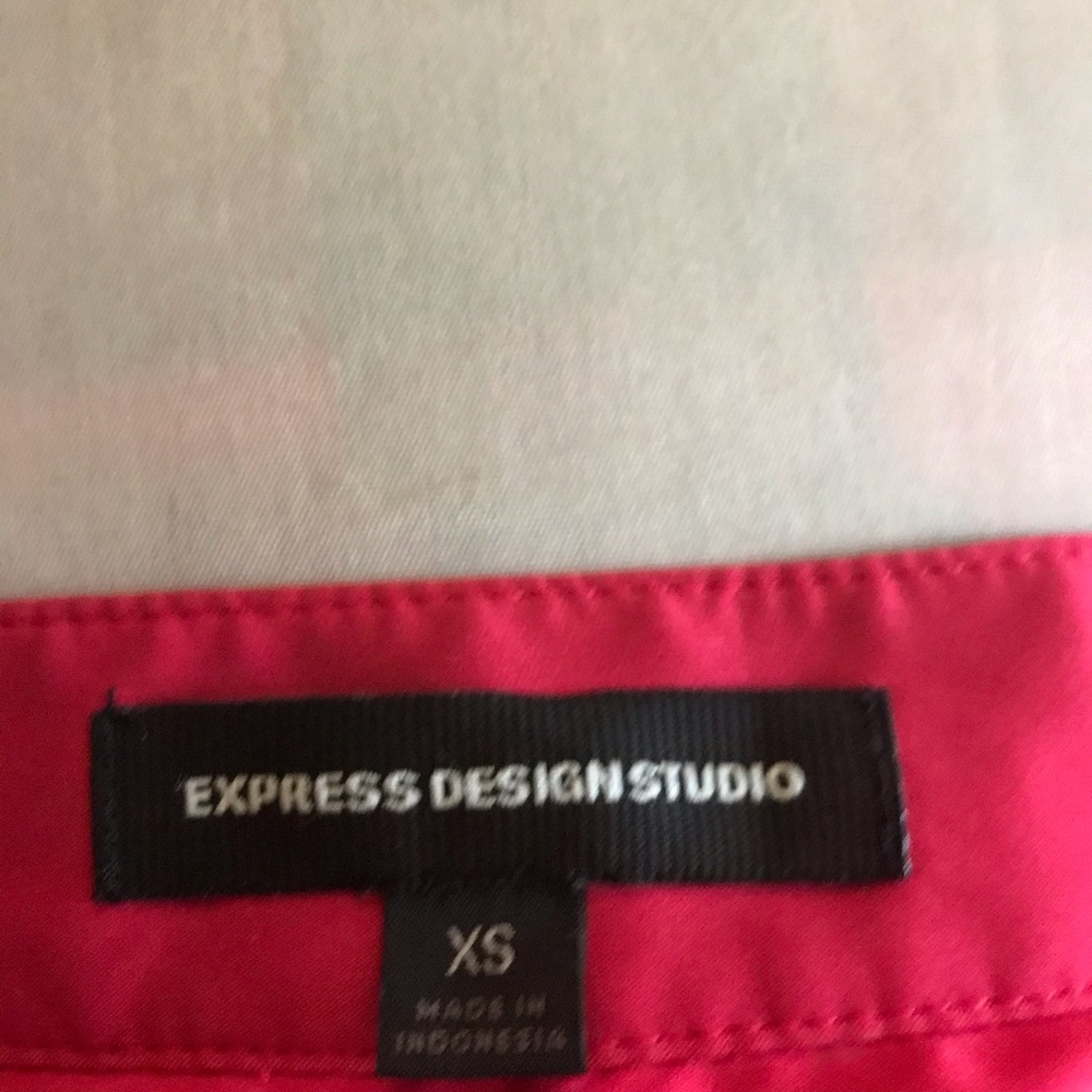 EXPRESS BLOUSE - Picture 7 of 7